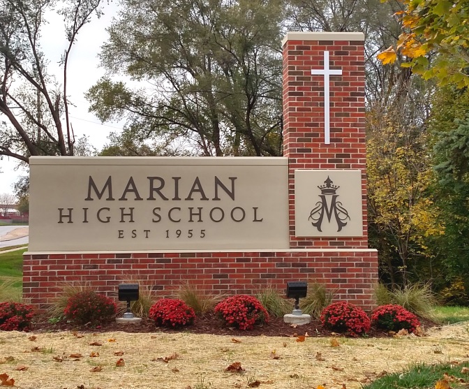 11216-Marian Monument.jpg